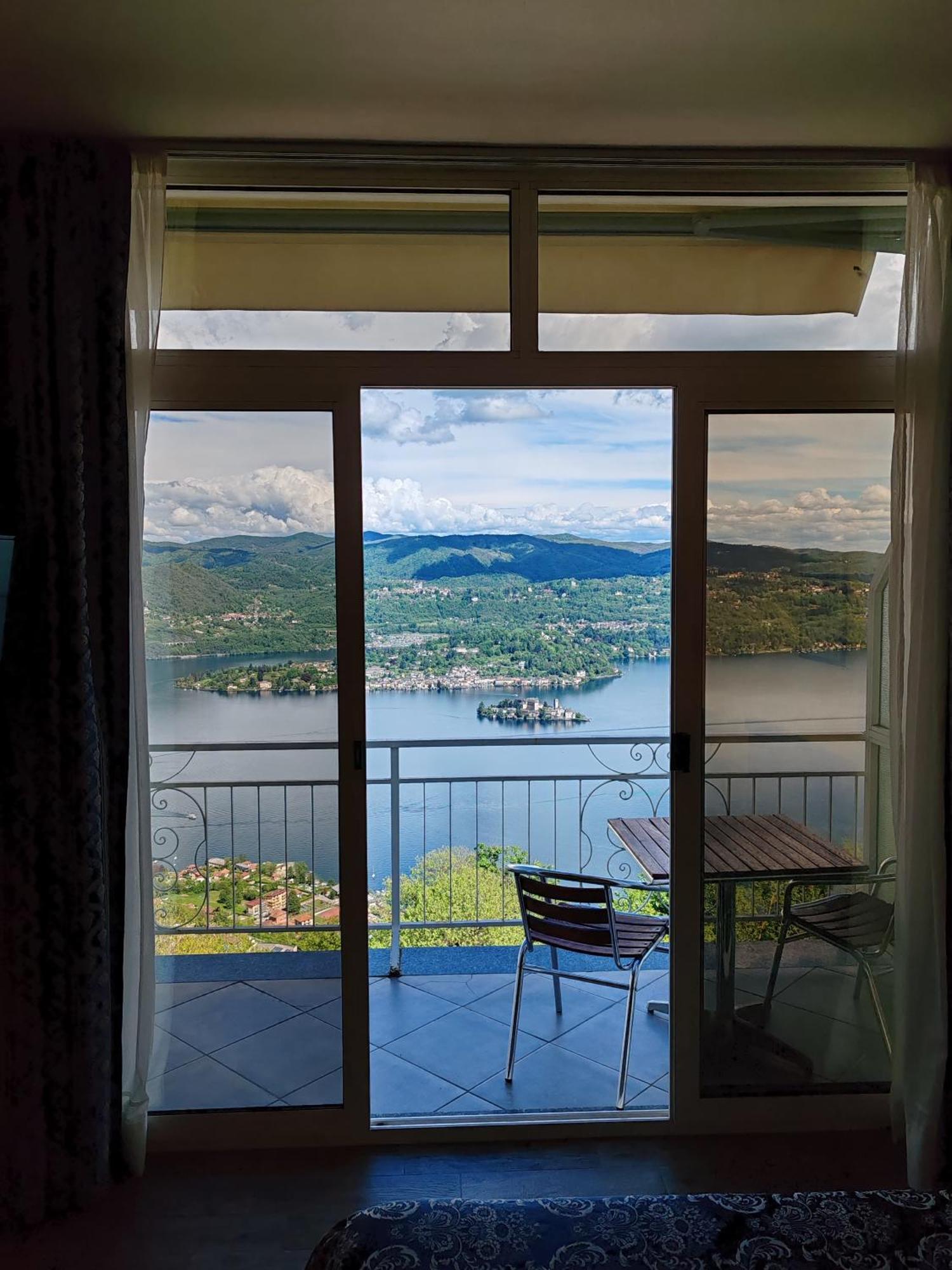 Hotel Panoramico Lago D'Orta (Adults Only) Мадонна-дель-Сассо Экстерьер фото