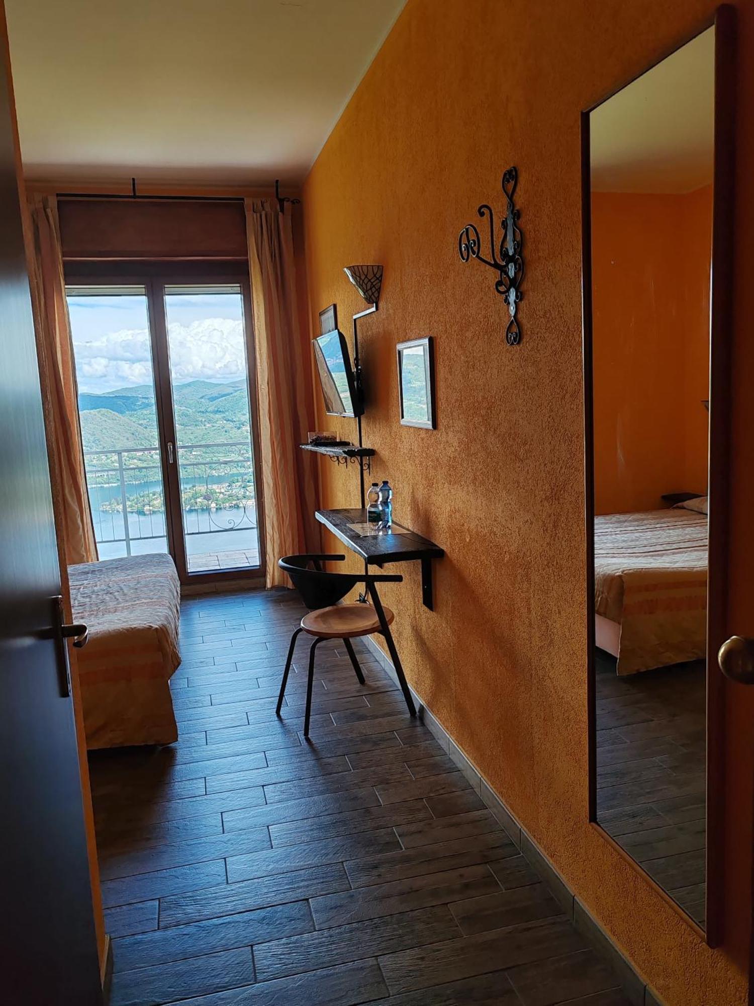Hotel Panoramico Lago D'Orta (Adults Only) Мадонна-дель-Сассо Экстерьер фото