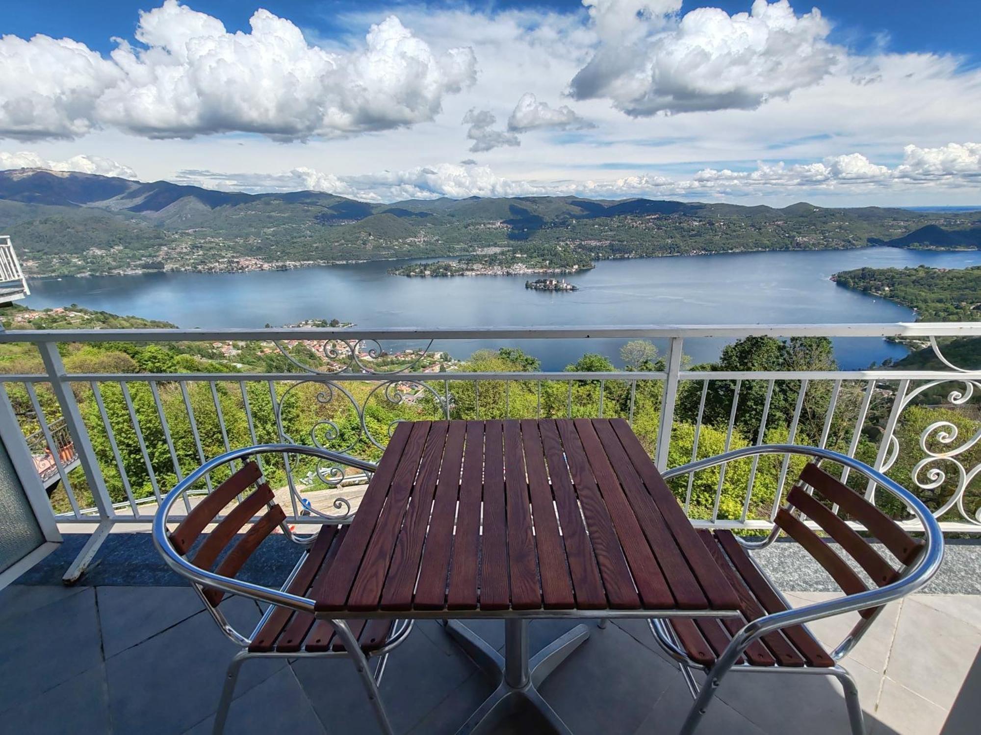 Hotel Panoramico Lago D'Orta (Adults Only) Мадонна-дель-Сассо Экстерьер фото