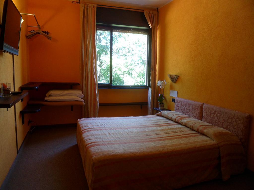 Hotel Panoramico Lago D'Orta (Adults Only) Мадонна-дель-Сассо Экстерьер фото